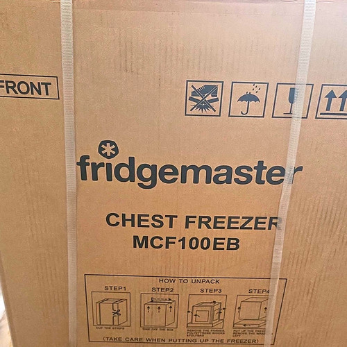 Fridgemaster mcf100eb black - fridgemaster,